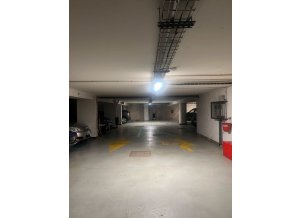 Place de parking à louer : 27 Rue De Rambouillet, 75012 Paris, France