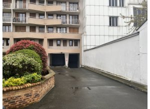 Place de parking à louer : 72 Rue Jean Bleuzen, 92170 Vanves, France