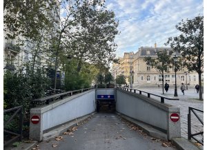 Place de parking à louer : 143 Rue Lecourbe, 75015 Paris, France