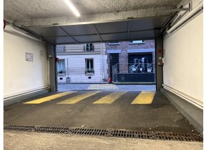 Place de parking à louer : 9 Place Kléber, 67000 Strasbourg, France