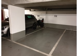 Place de parking à louer : 15 Rue Raymond Ridel, 92250 La Garenne-Colombes, France