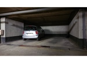 Place de parking à louer : 143 Rue De Bercy, 75012 Paris, France