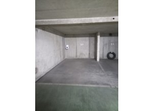 Place de parking à louer : 143 Rue De Crimée, 75019 Paris, France